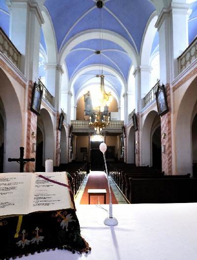 ITEC V SLUZBI CERKVE MIC 1