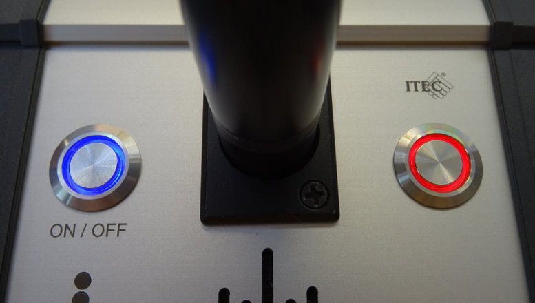 DVOSMERNA KOMUNIKACIJSKA NAPRAVA INTERCOM IC-1ON OFF   777 X